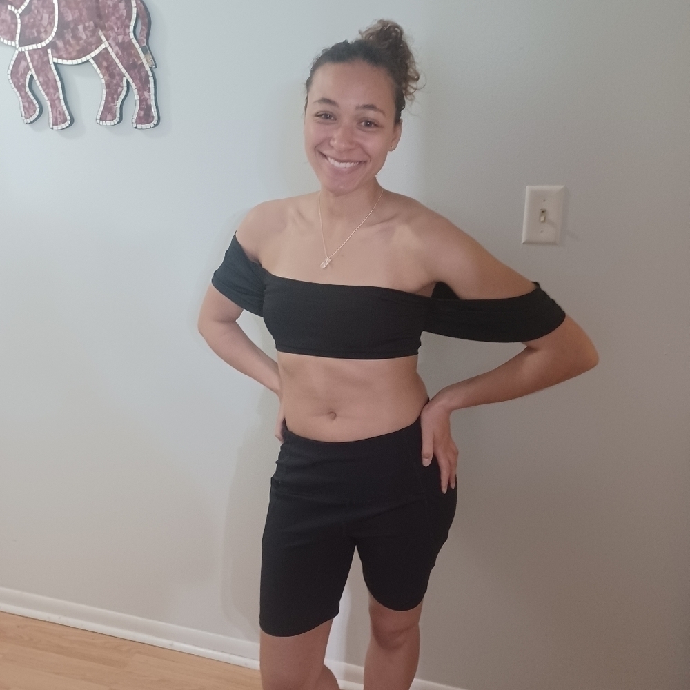 Black Sexy "Very" Crop Top - W Sz Small